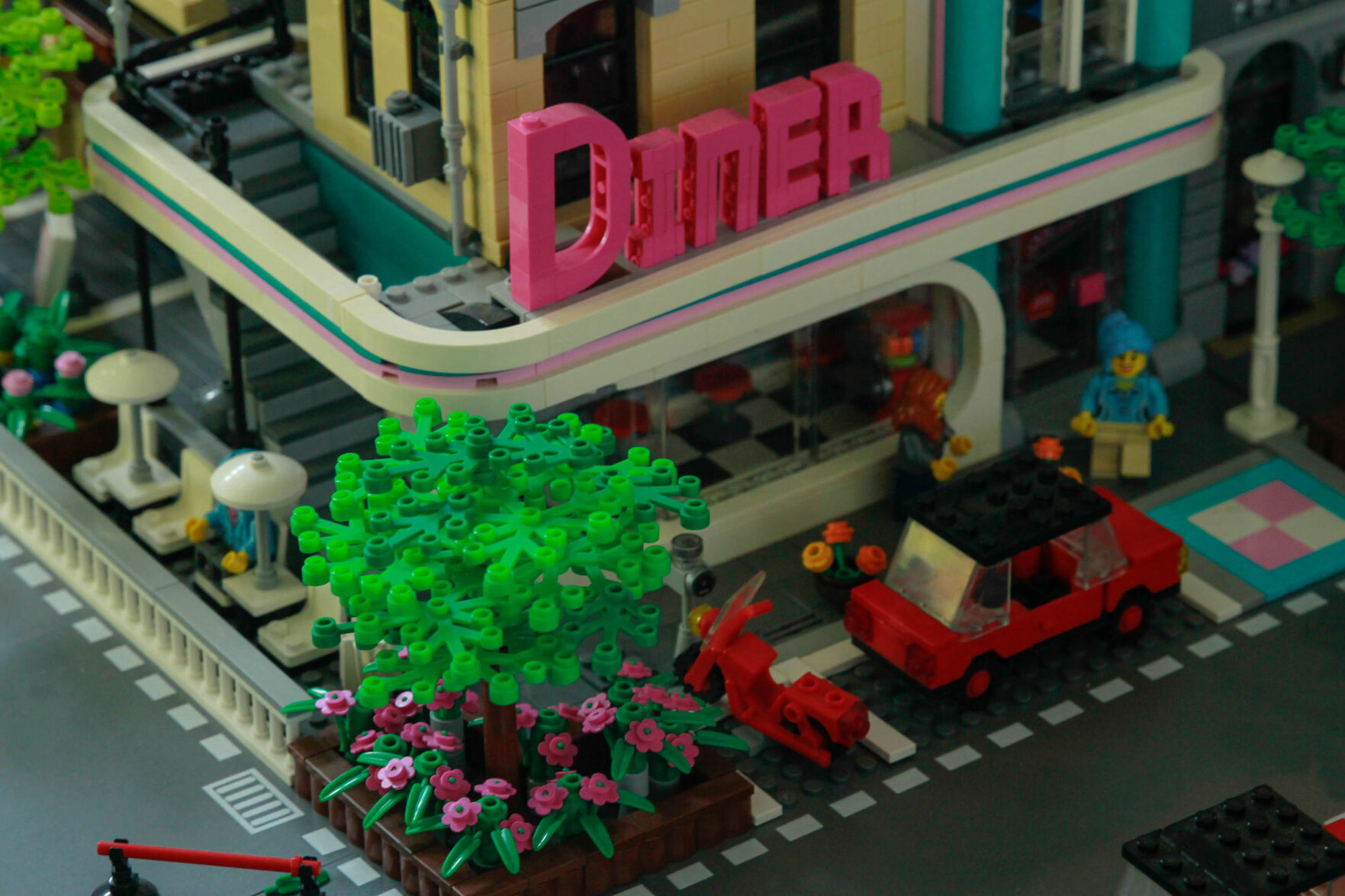 Arlington official brings city budget video to life with Legos